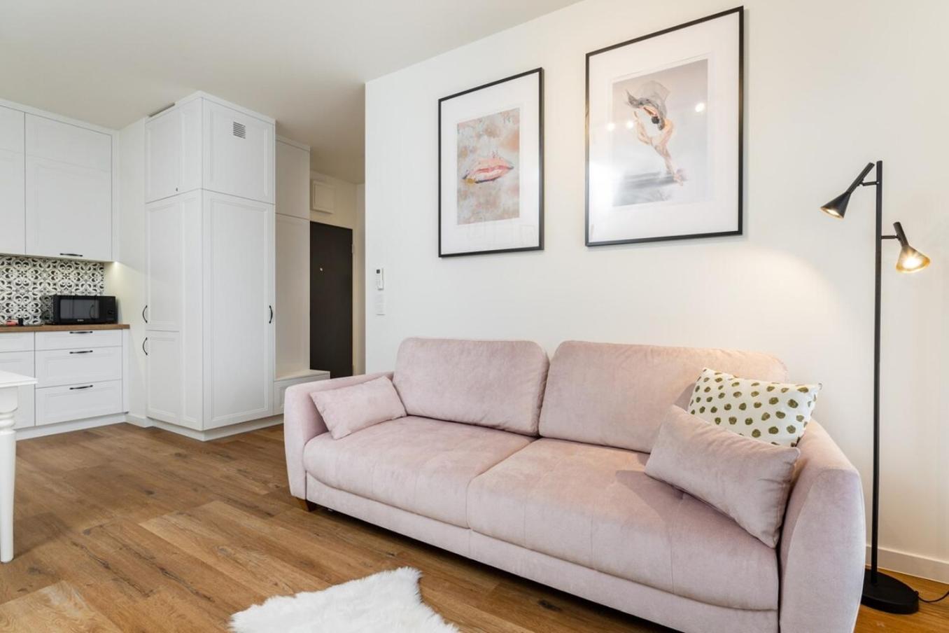 Apartment Bohema Premium Metro Szwedzka Warsaw